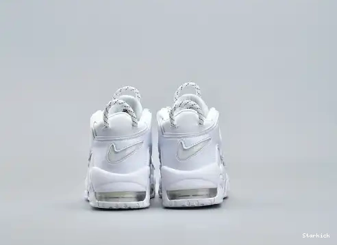 More White Uptempo Air Triple 921948-100  0430